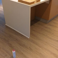 Modern Oak Piso Vinílico de SPC con Manta Acústica Incorporada Tabla ancha